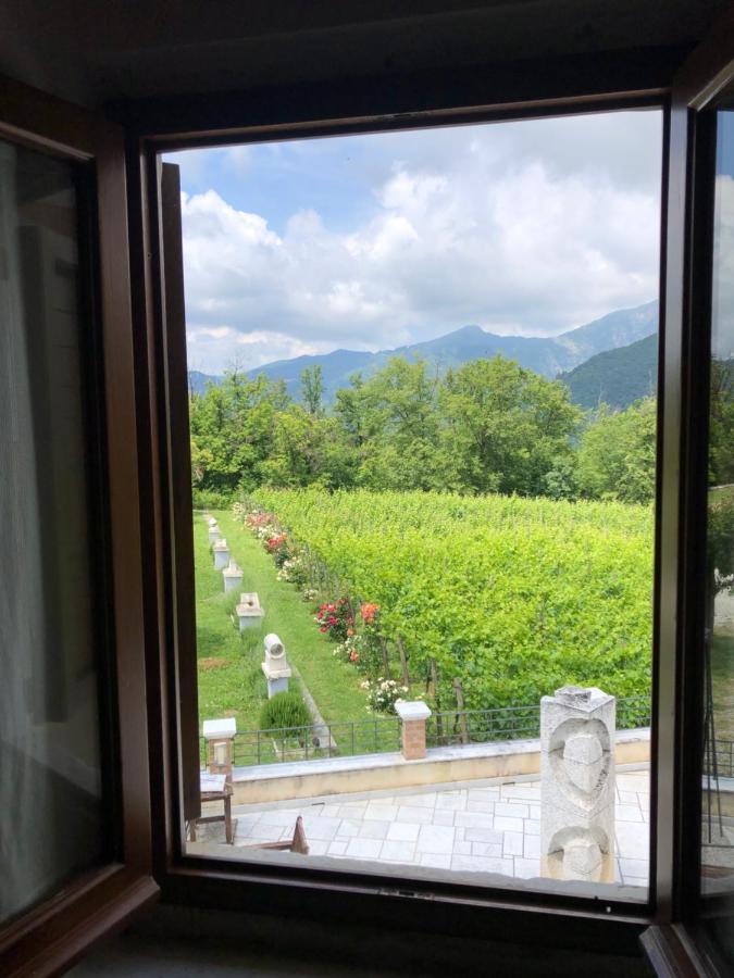 Galleria Ars Apua Bed & Breakfast Carrara Exterior photo